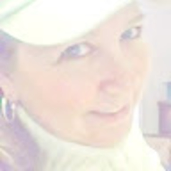 Meet your Posher, Sheryl - Picture 1 of 1